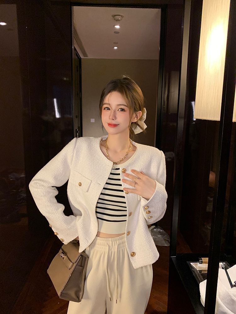 เสื้อไหมพรมแขนยาว สไตล์เกาหลี พร้อมส่งในไทย