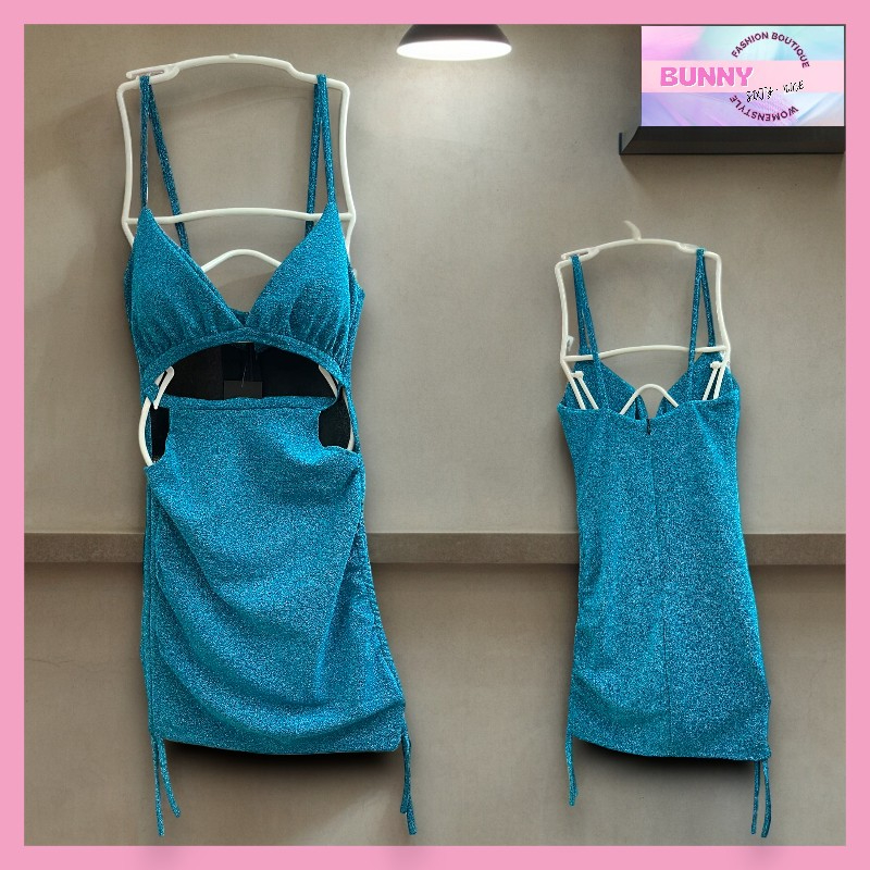 ชุดเดรสใส่เที่ยว ชุดเดรสเซ็กซี่ พร้อมส่ง