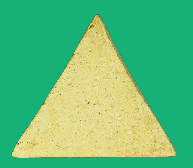 A5615 พระสมเด็จพิมพ์สามเหลี่ยม เเข็งหมอน หลวงปู่นาค วัดระฆัง กรุงเทพ ปี 2500 - 2515 เนื้่อเก่าแห้ง 9