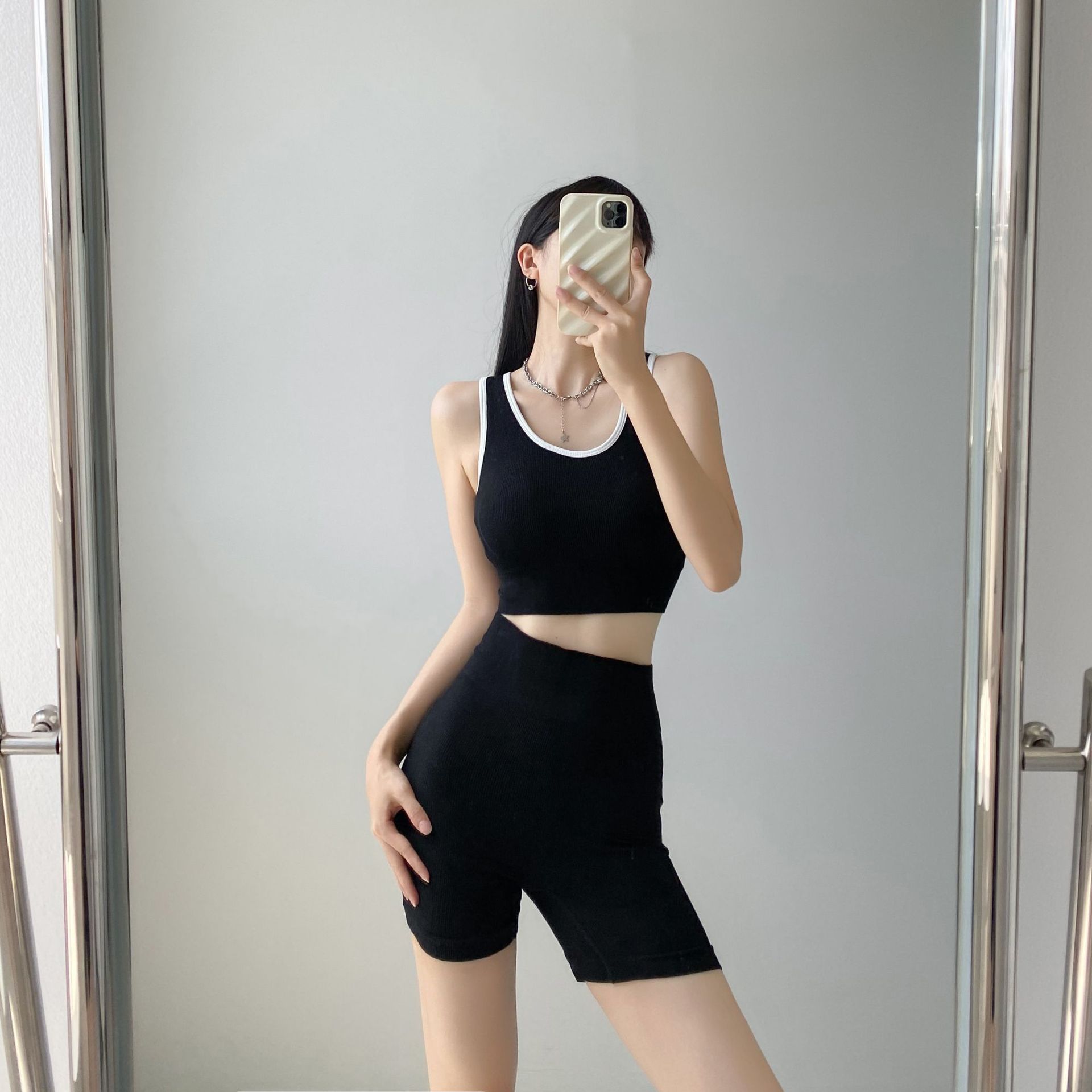 ชุดเซทสปอร์ตบรา ชุดออกกำลังกาย ชุดโยคะ เสื้อ+กางเกง เซท 2 ชิ้น (รหัส SP045/SP046)