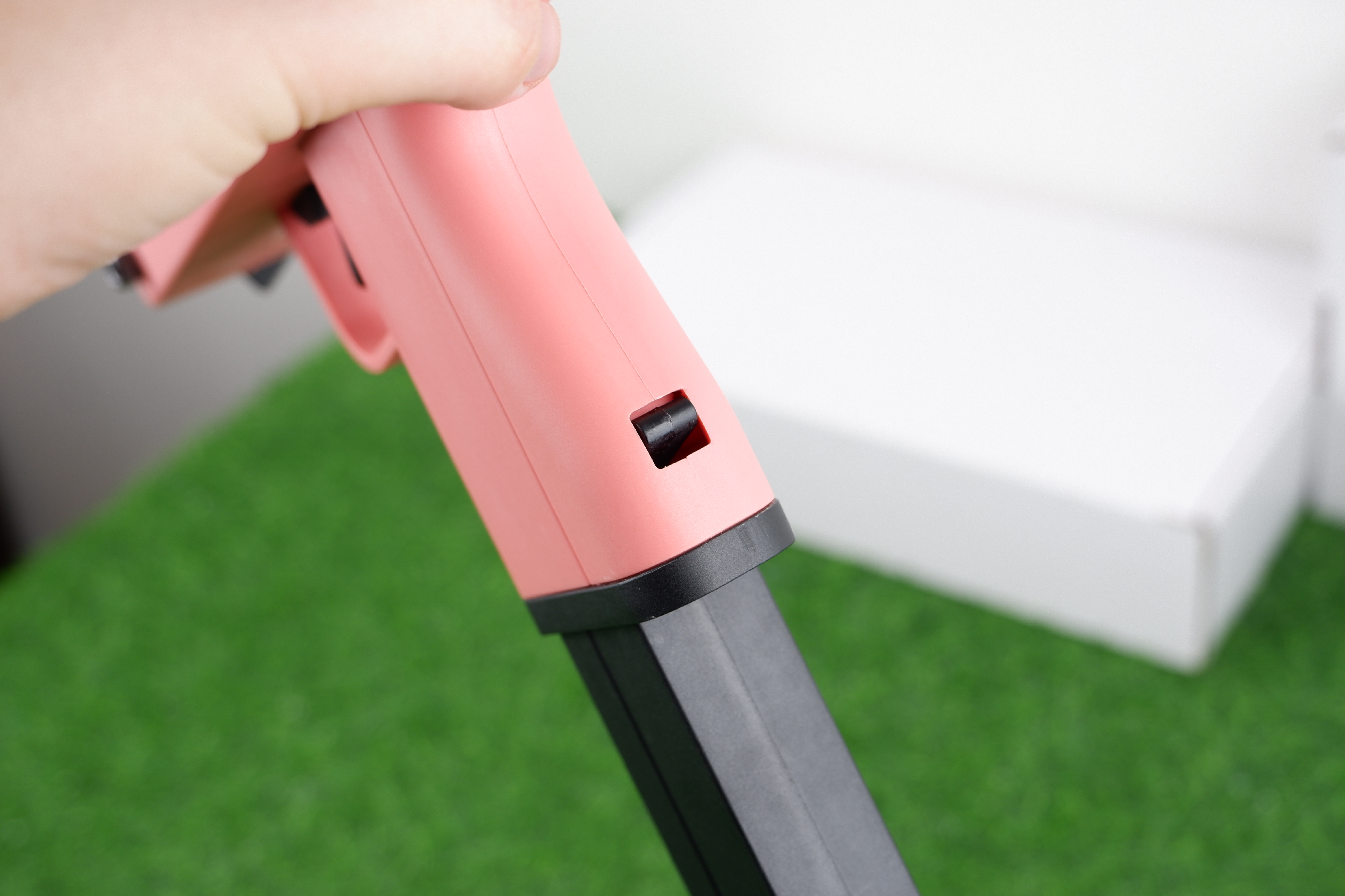 (39)MAC-10 สีชมพู ปืนเจลไฟฟ้า ของเล่น ยิงรัว แบต 11.1 โวล์ท