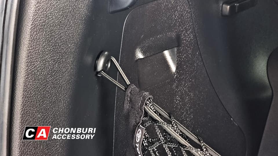 ตาข่ายเก็บของท้ายรถ CargoNet ของแท้TOYOTA ฟอร์จูนเนอร์