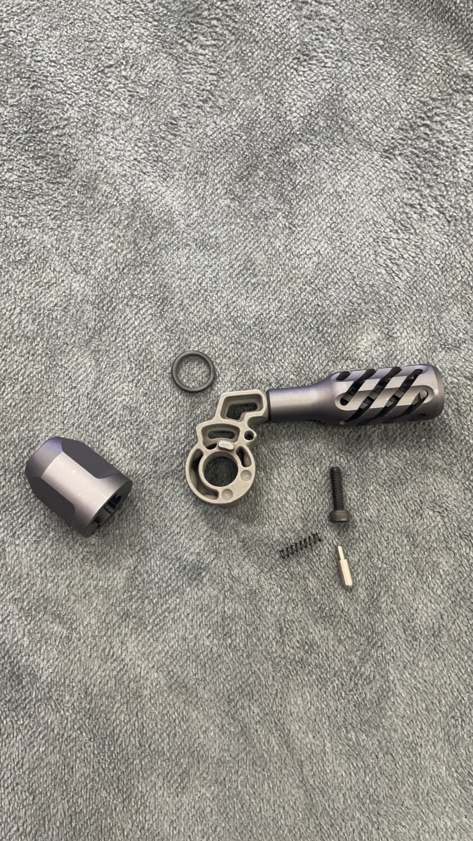 Maple Leaf Twisted Hollow Bolt Hanle With End Cap For VSR-10