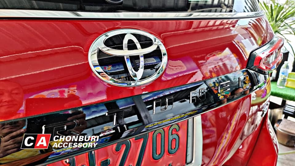 โลโก้แก้วสำหรับด้านหลัง MADE IN JAPAN โตโยต้า ฟอร์จูนเนอร์