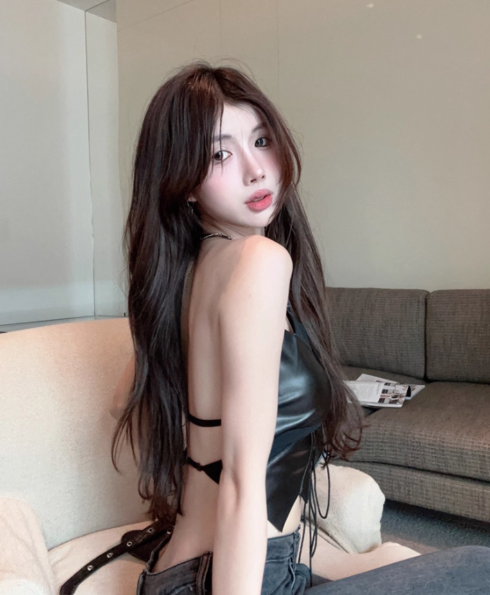 เสื้อสายเดี่ยว หนัง แหวกหน้าอก เซ็กซี่ CN5152 พร้อมส่งในไทย