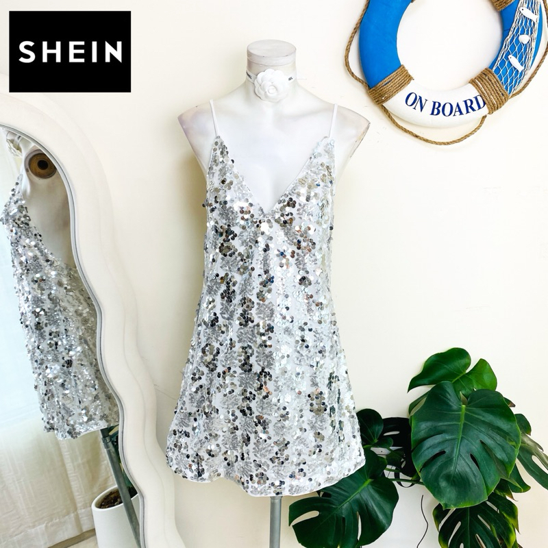 ไซด์ M แบรนด์ shein แท้ 100%🌸เดรส สายเดี่ยว โชว์หลัง งานเกล็ดวิบวับ สีเงิน ใส่ออกงาน เดรสออกงาน ชุดปาร์ตี้(11)
