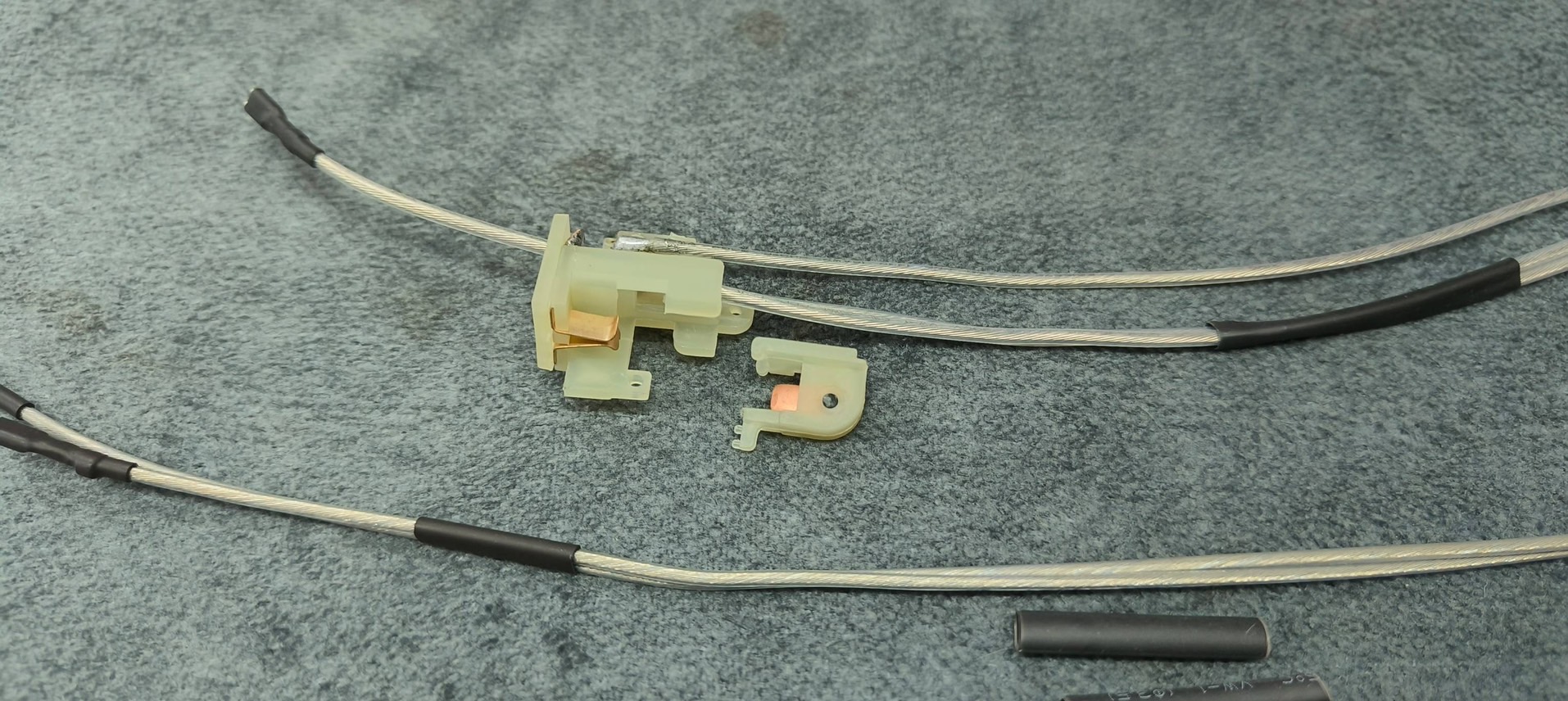 ชุดสายไฟออกหลัง+คอนเทค