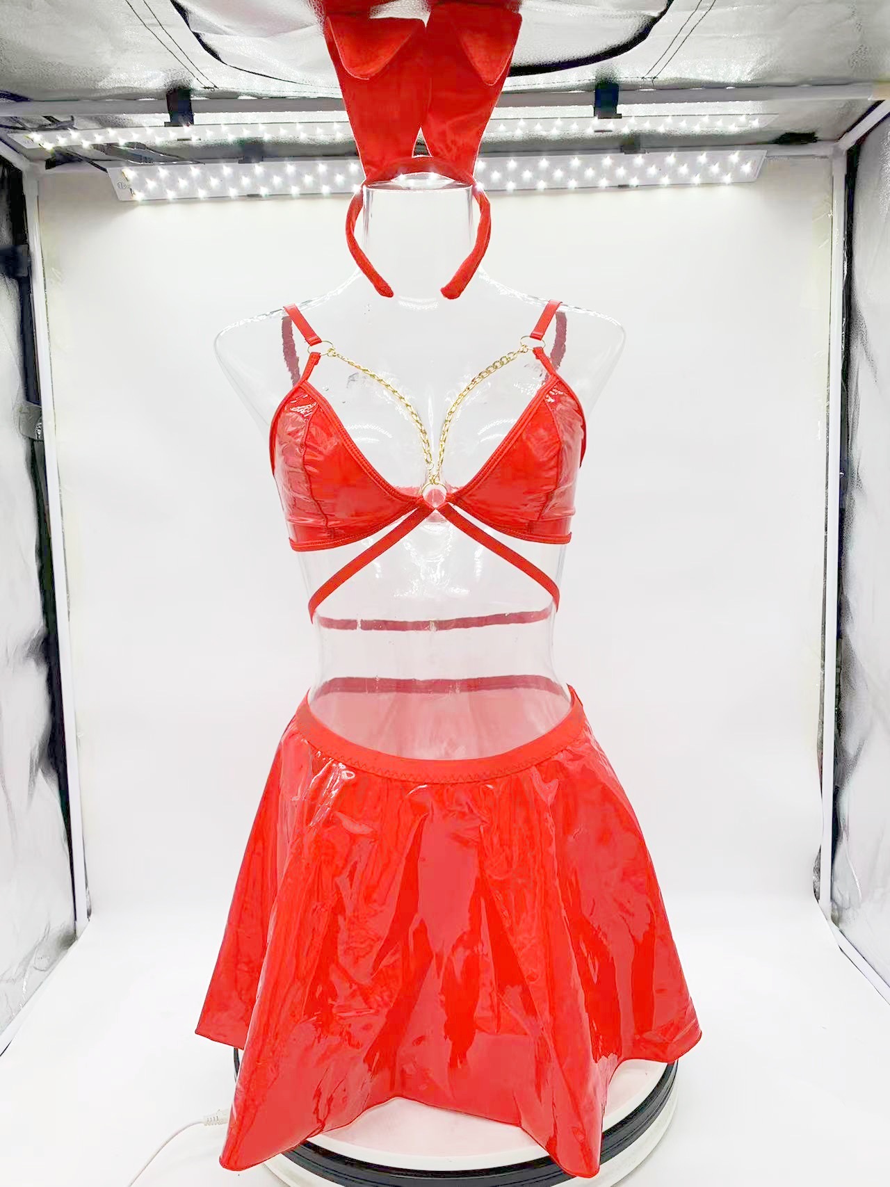 ชุดหนังเงา เซท กระต่าย บันนี่ รหัส EDM4173