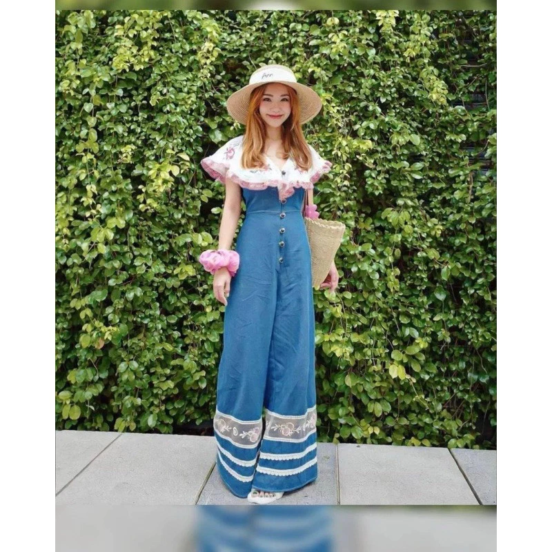 🍒 XS S M 🍒 ป้าย Bellita Jumpsuit ยีนส์ลายปัก สไตล์วินเทจ