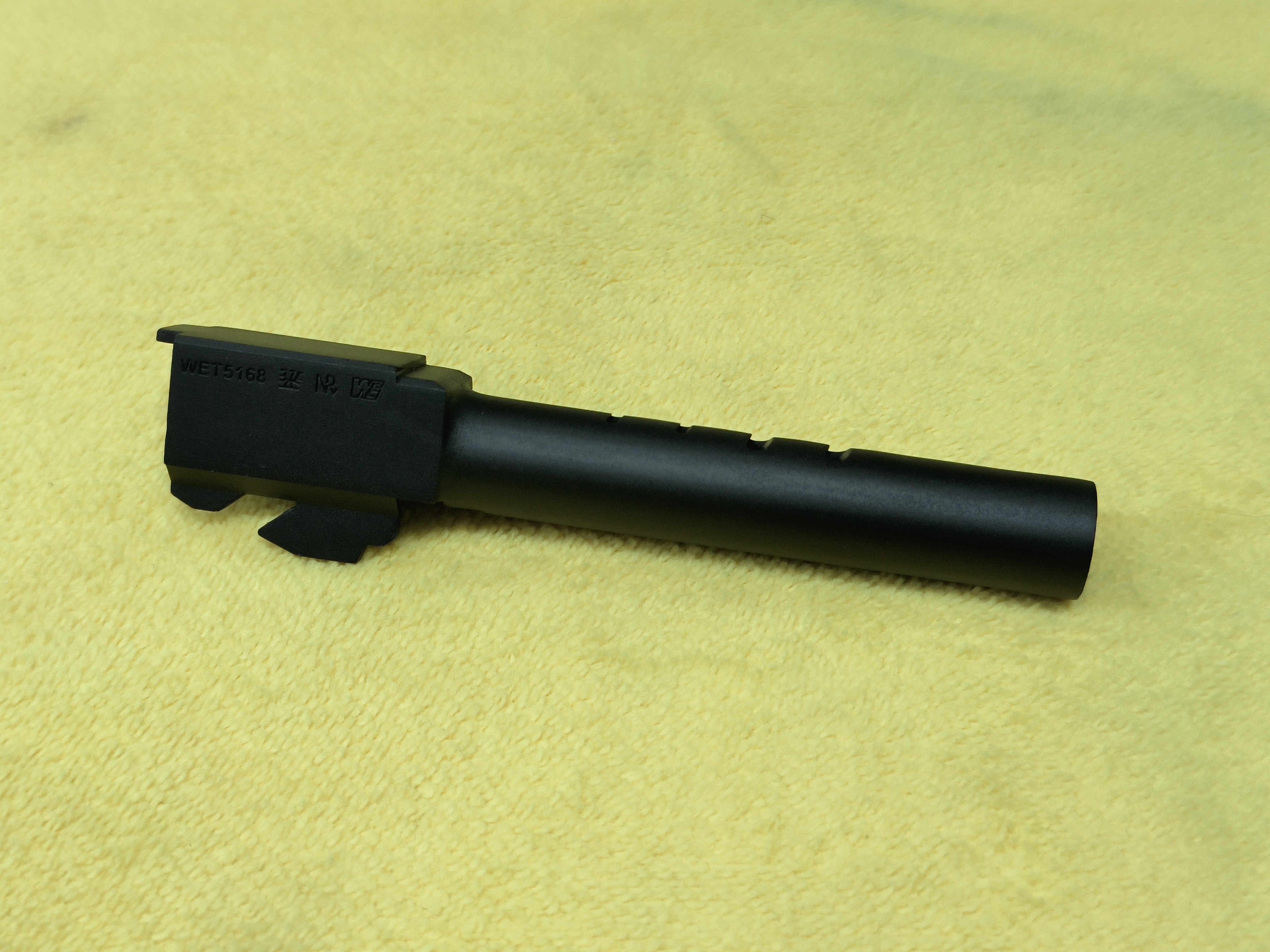 ท่อนอก Glock18 - WE