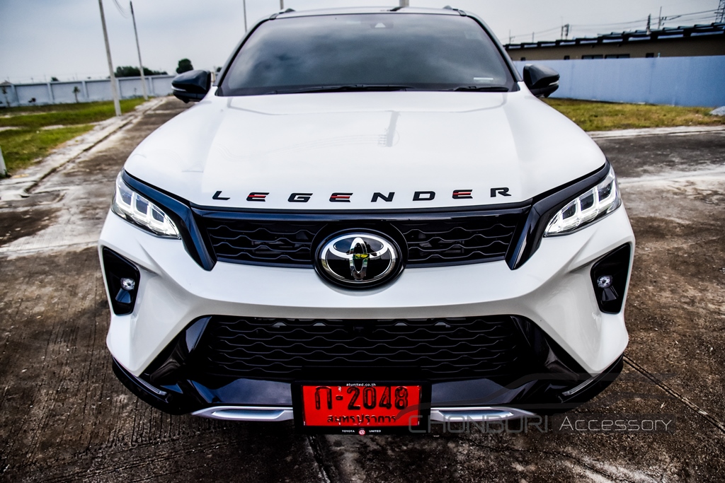 ตัวอักษรฝากระโปรงหน้ารีเจนเดอร์Legender 2022 โตโยต้า ฟอร์จูนเนอร์