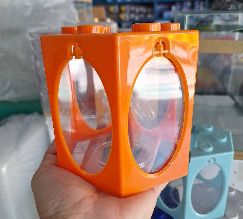 โหลเลี้ยงปลา 6 เหลี่ยม (คละสี)