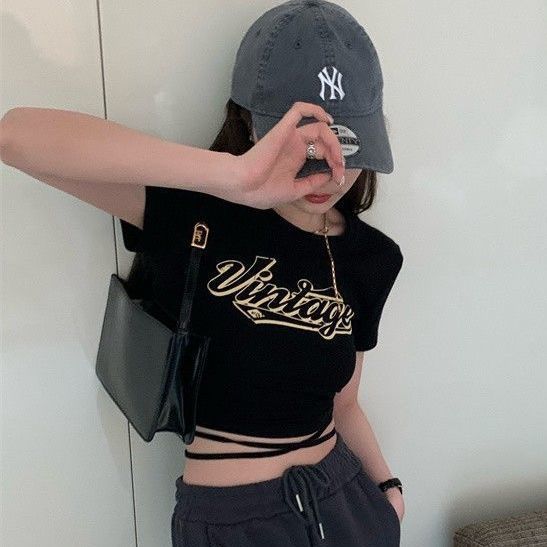 เสื้อครอป แขนสั้น vintage รหัส CN570 พร้อมส่ง