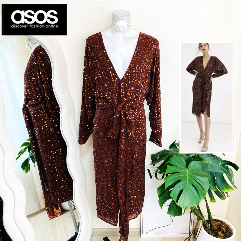 ไซด์ XXL แบรนด์ asos แท้ 100%🌸เดรส ผูกโบว์ คลุมเข่า งานเกล็ดวิบวับ สีน้ำตาล ใส่ออกงาน ทรงเข้ารูป เดรสออกงาน ชุดปาร์ตี้