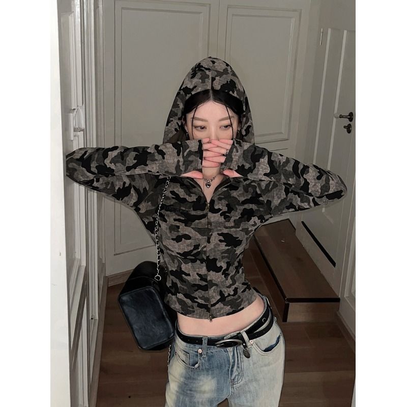 เสื้อครอป ทหาร มีฮู้ด ซิปหน้า พร้อมส่งในไทย