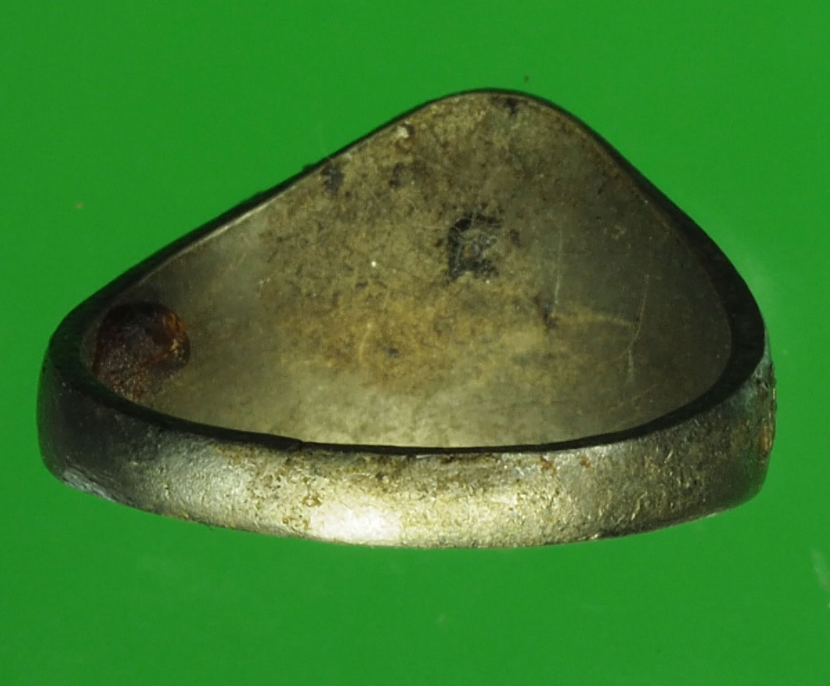 A433 แหวนหลวงพ่อขอม วัดไผ่โรงวัว สุพรรณบุรี 84