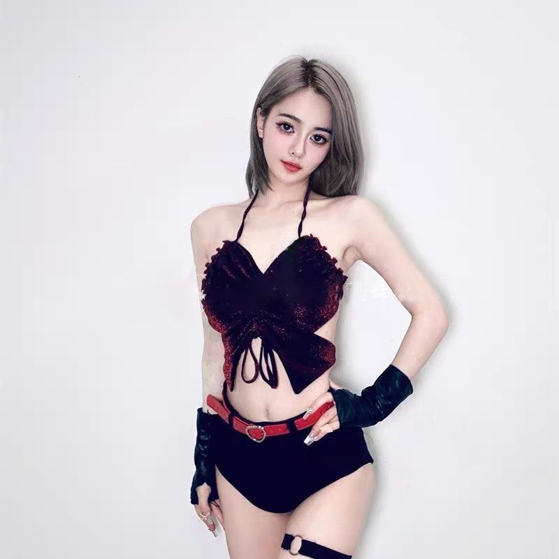 เสื้อครอป สายเดี่ยว ผีเสื้อ วิ๊ง CN2648