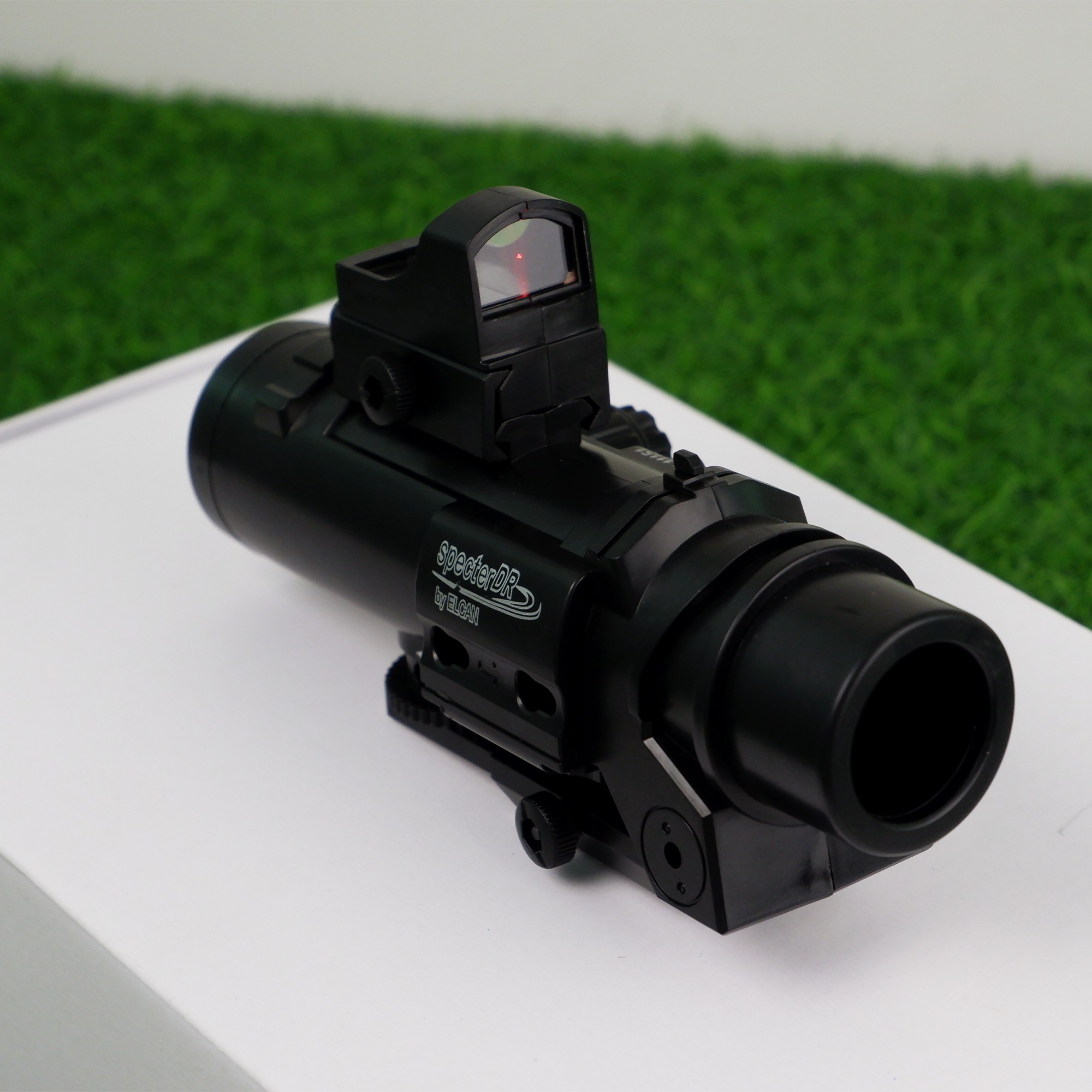 สโคป 2 in 1 ทั้งซูมและเรดดอทได้ ขนาดราง 20 mm (SCD)