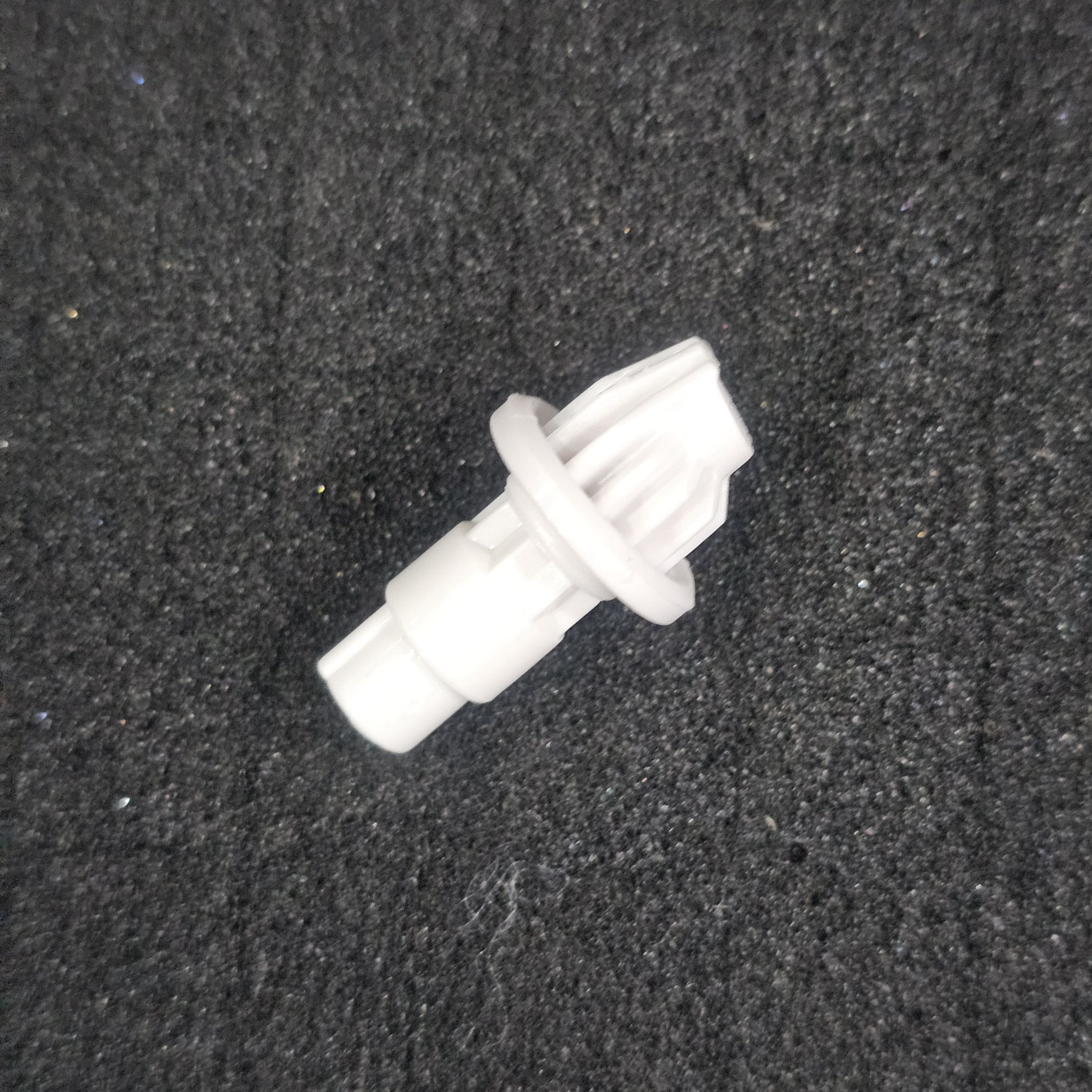 BeybladeX อะไร BIT ของใหม่ ของแท้ รุ่นต่างๆ B / BS / GB / C / D / DB / E / F / LF / LR / G / H / MN / N / O / P / GP / R / S / T / TP / U / V / W / WB / Z