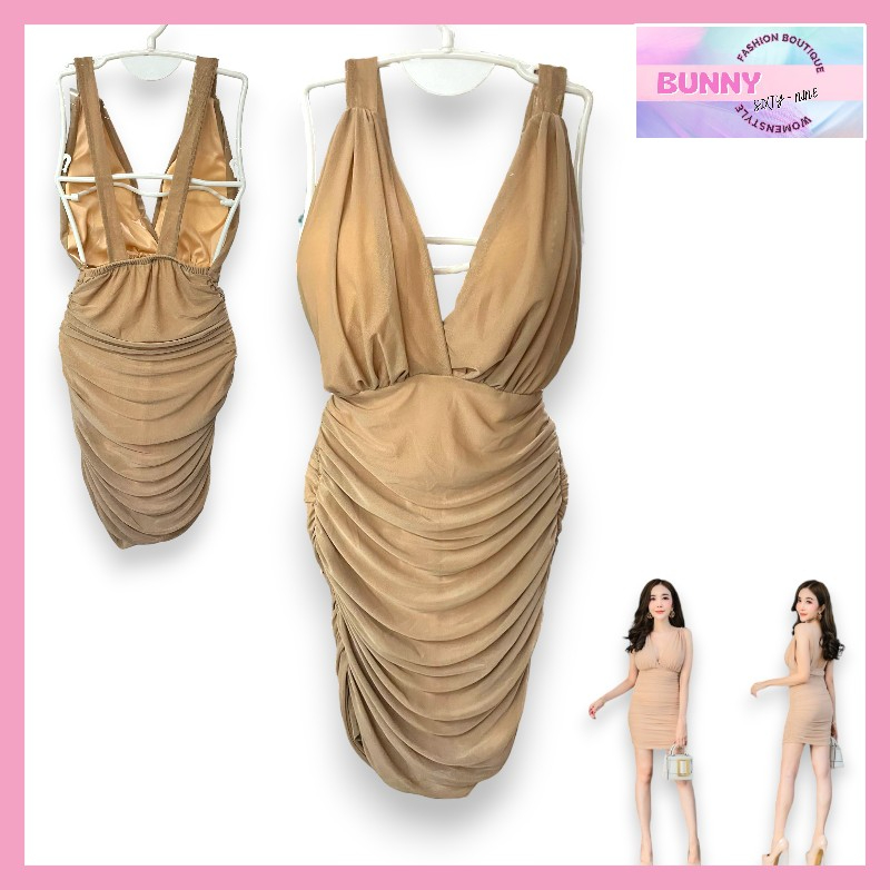 ชุดเดรสใส่เที่ยว ชุดเซ็กซี่ พร้อมส่ง