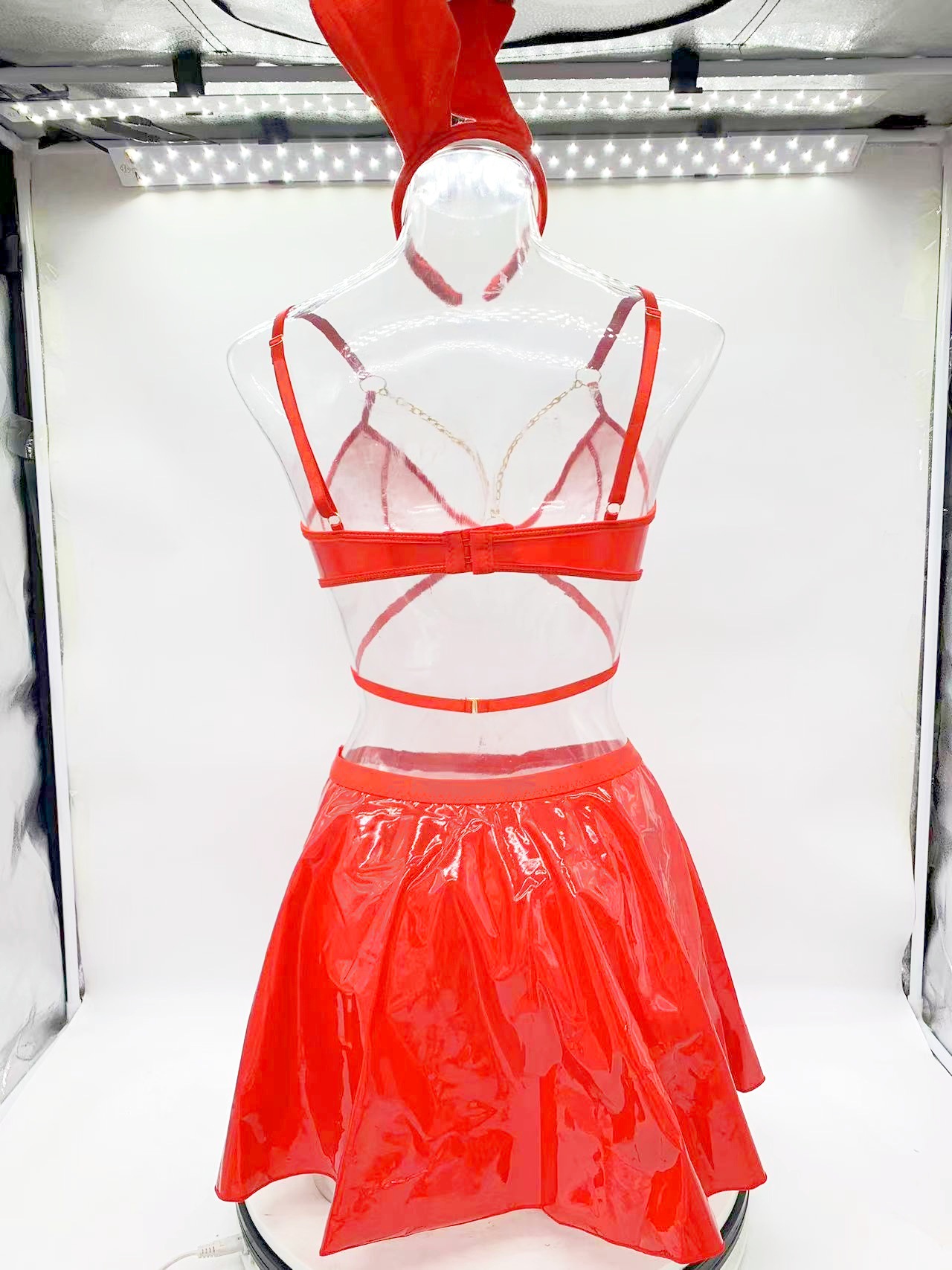 ชุดหนังเงา เซท กระต่าย บันนี่ รหัส EDM4173