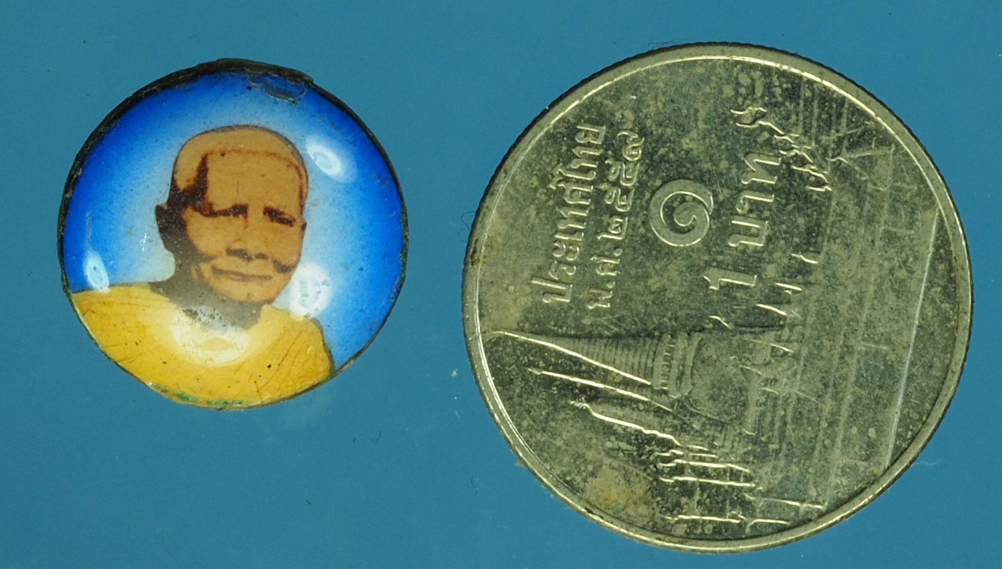 A772 ล็อกเก็ตกลมเล็ก หลวงปู่แหวน สุจิณโณ วัดดอยแม่ปั่ง เชียงใหม่ 31