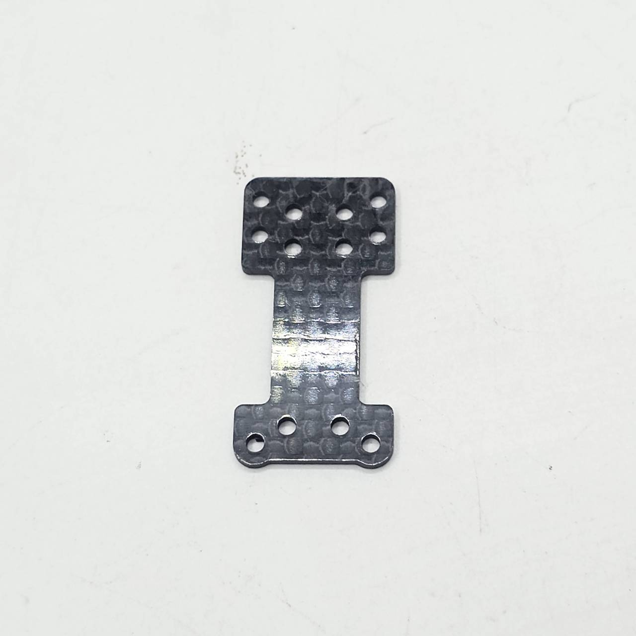ตัวไอคาร์บอน ยึดห้องเครื่อง สั้น 22mm และ ยาว 26mm หนา 1.5mm สำหรับแปลงใส่บอดี้ 1:24