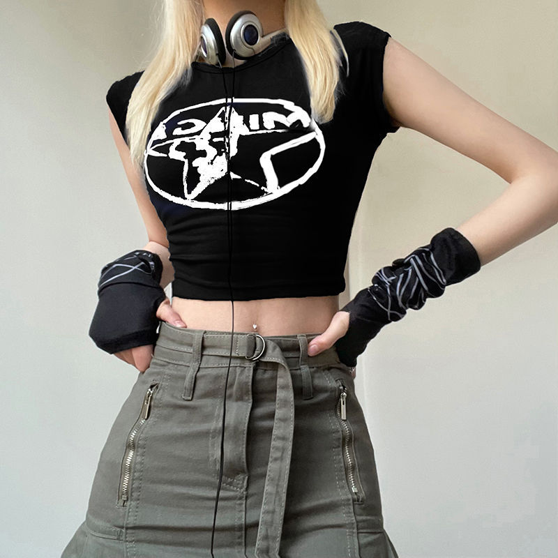 เสื้อยืดY2K เสื้อครอปดำ CN2338