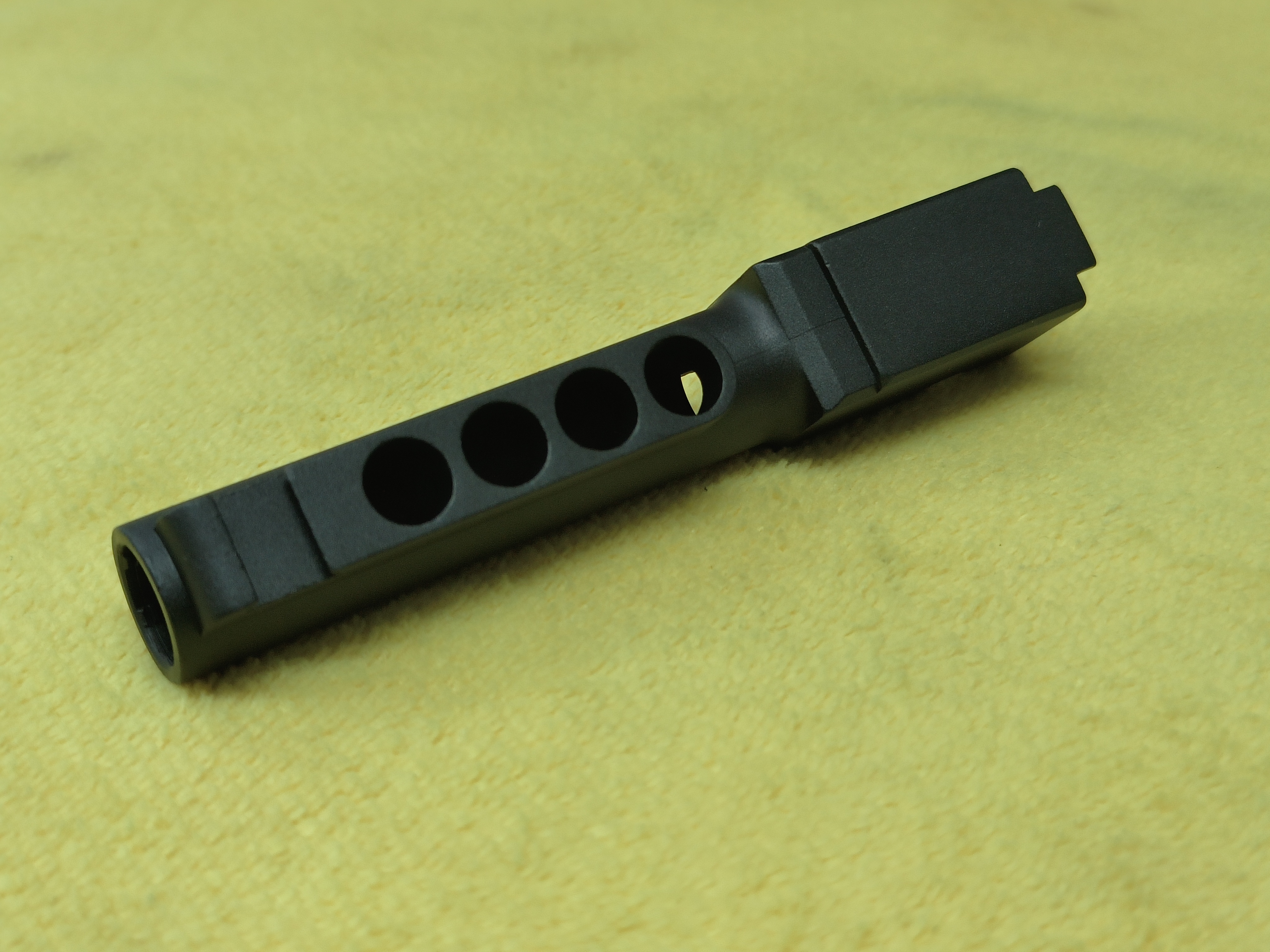 ท่อนอก Glock23 - WE