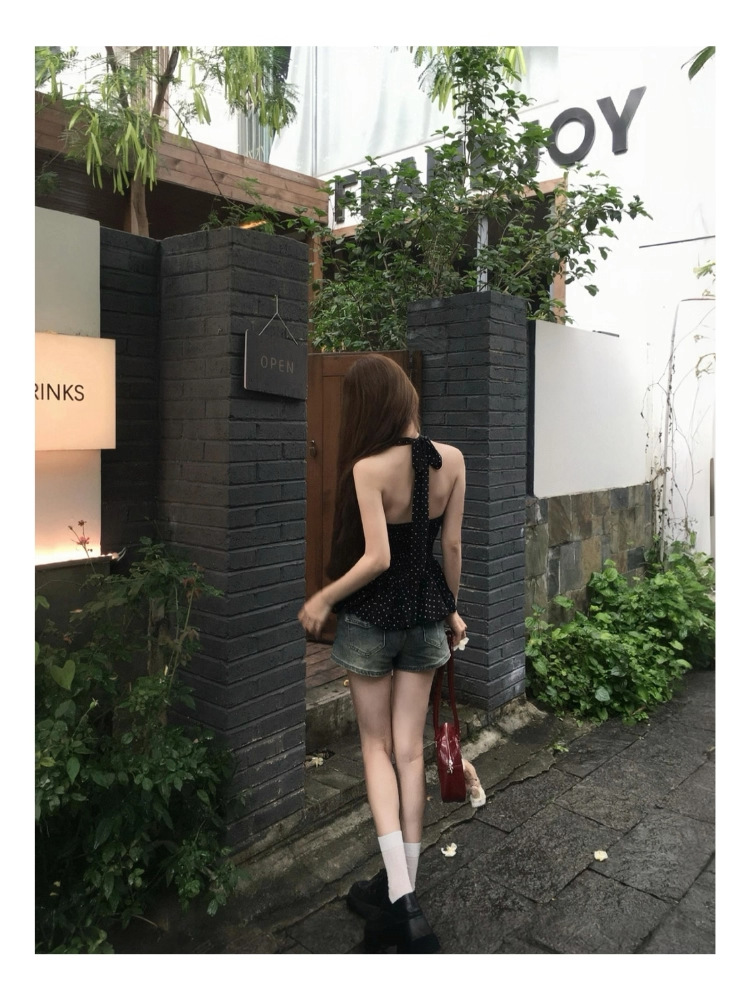 ส่งด่วนในไทย เสื้้อสายเดี่ยว บอลลูน ลายจุด สไตล์เกาหลี พร้อมส่ง CN7562