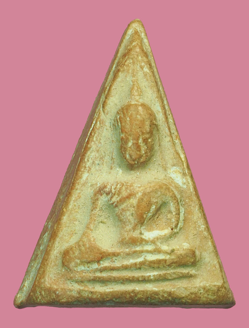 A5183 พระนางพญา หลังลายมือ เนื้อดิน ไม่ทราบที่และปีสร้าง 9.1