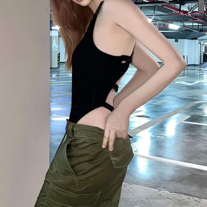 เสื้อบอดี้สูท โชวหลัง สายไขว้หลังเซ็กซี่ พร้อมส่งในไทย