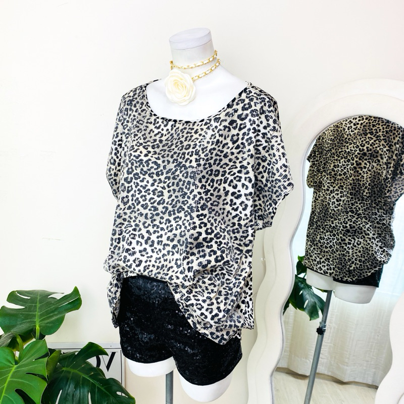 ไซด์ XXL แบรนด์ madison แท้ 100%🌸เสื้อ ลายเสือ ผ้าสะดุ้ง งานเกล็ดวิบวับ ใส่ออกงาน ชุดออกงาน ชุดปาร์ตี้ วันเกิด(b)