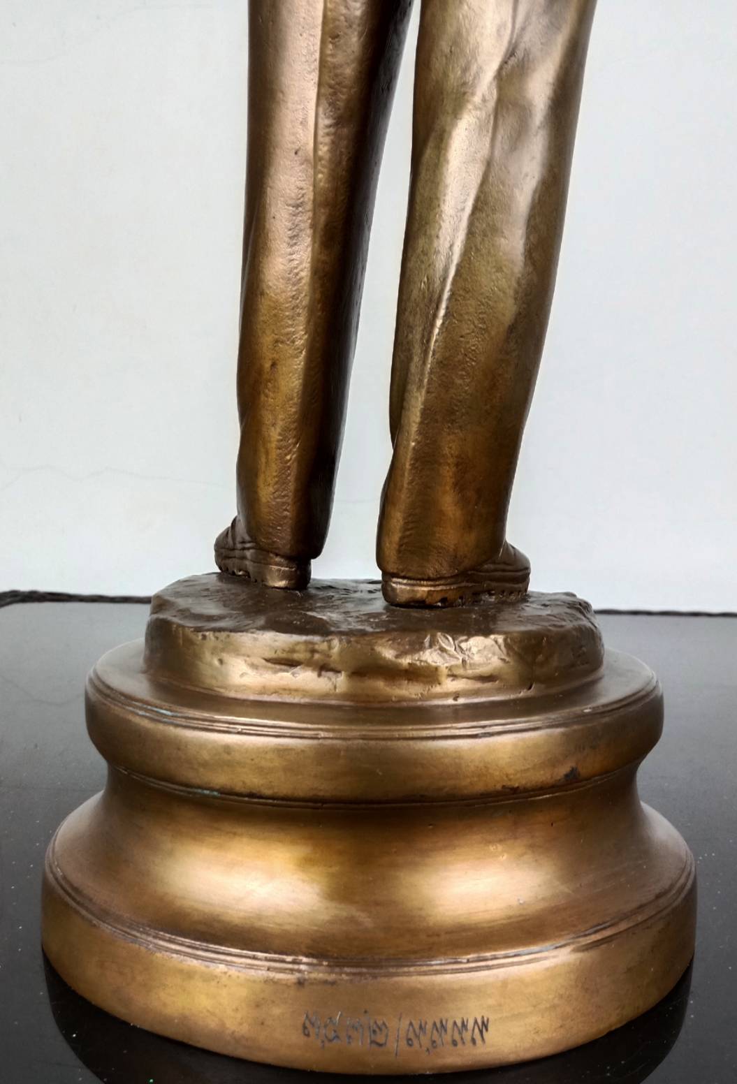 526.พระบรมรูปหล่อในหลวงรัชกาลที่9 พระบาทสมเด็จพระปรมินทรมหาภูมิพลอดุลยเดช "ทรงงาน"(จำลอง)