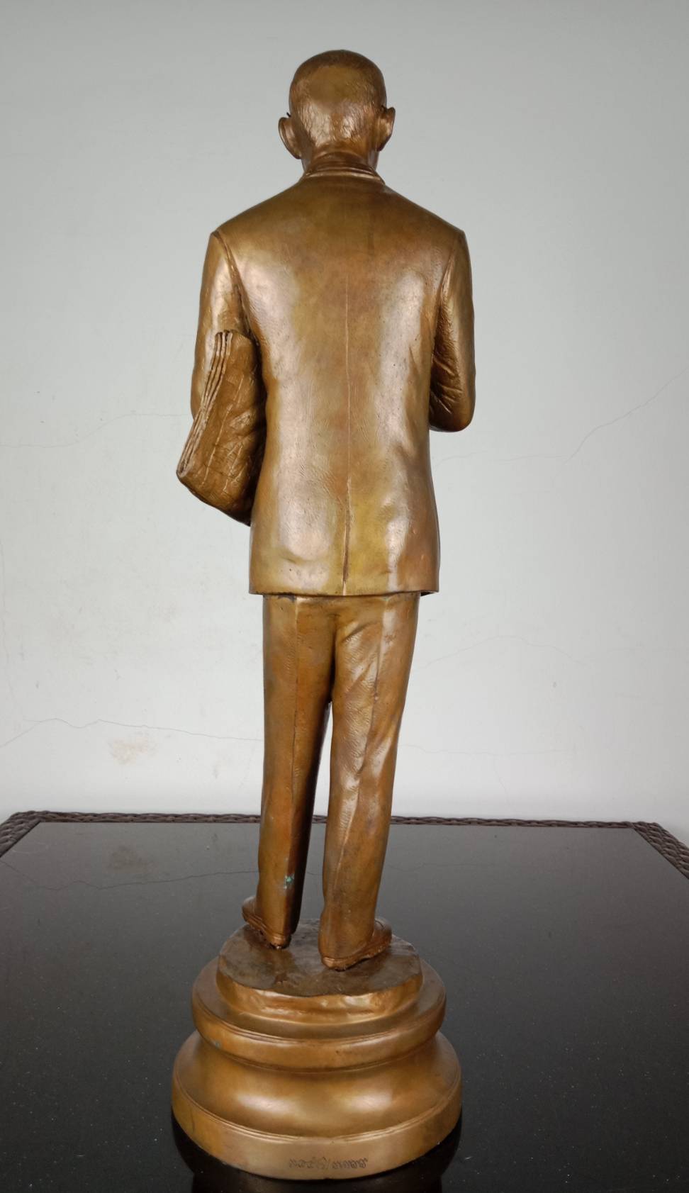 473.พระบรมรูปหล่อในหลวงรัชกาลที่9 พระบาทสมเด็จพระปรมินทรมหาภูมิพลอดุลยเดช "ทรงงาน"(จำลอง)