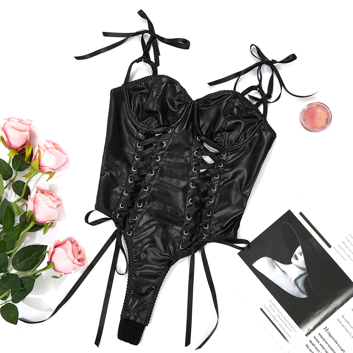 เสื้อสายเดี่ยว หนัง เซ็กซี่ พร้อมส่งในไทย