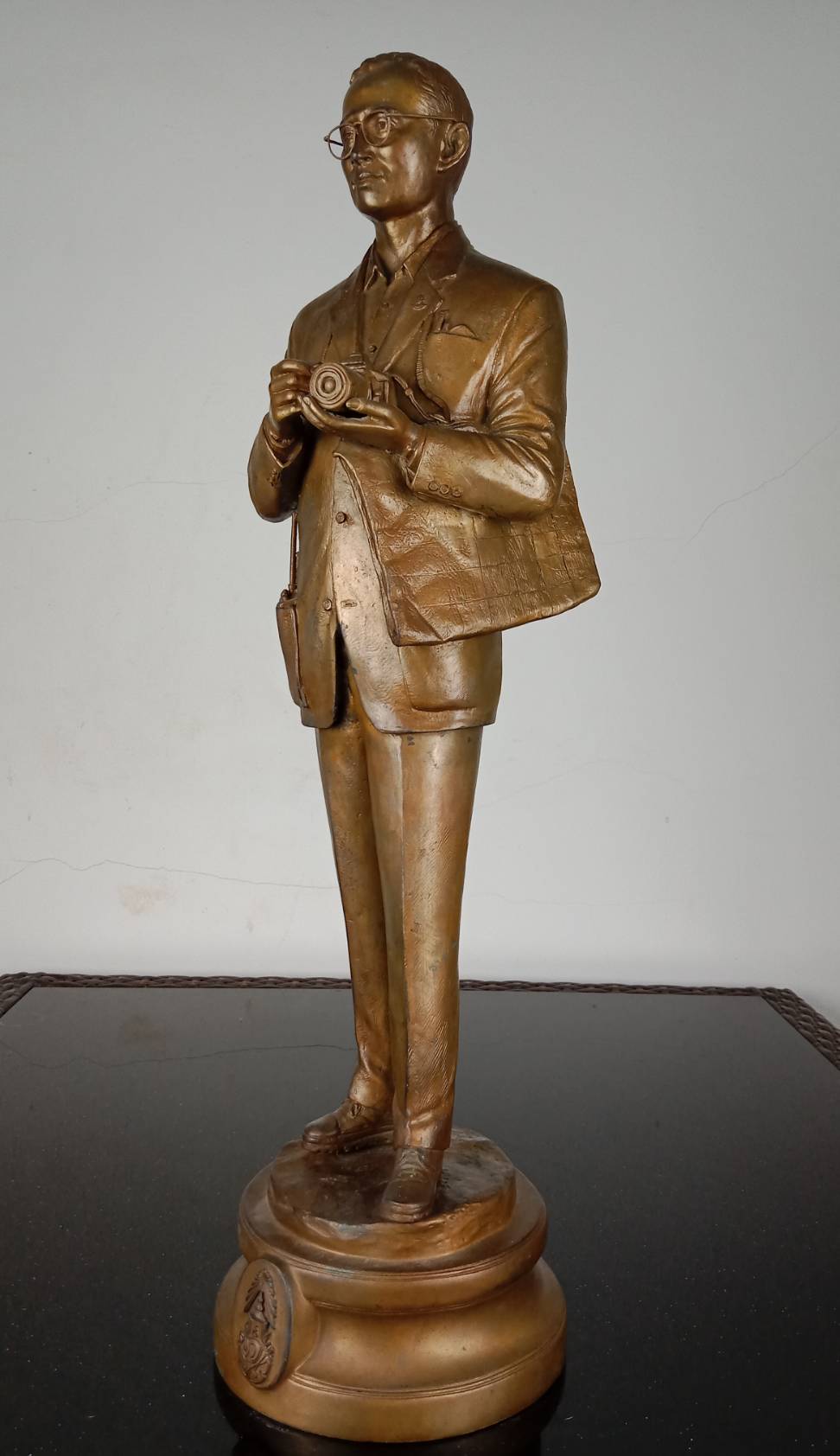 473.พระบรมรูปหล่อในหลวงรัชกาลที่9 พระบาทสมเด็จพระปรมินทรมหาภูมิพลอดุลยเดช "ทรงงาน"(จำลอง)