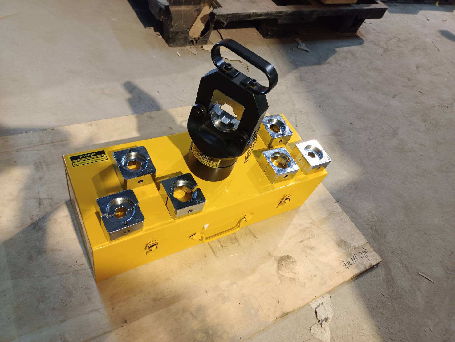 OMASTAR HHY-630F คีมย้ำหางปลา 150-630 sqmm รวมปั๊ม