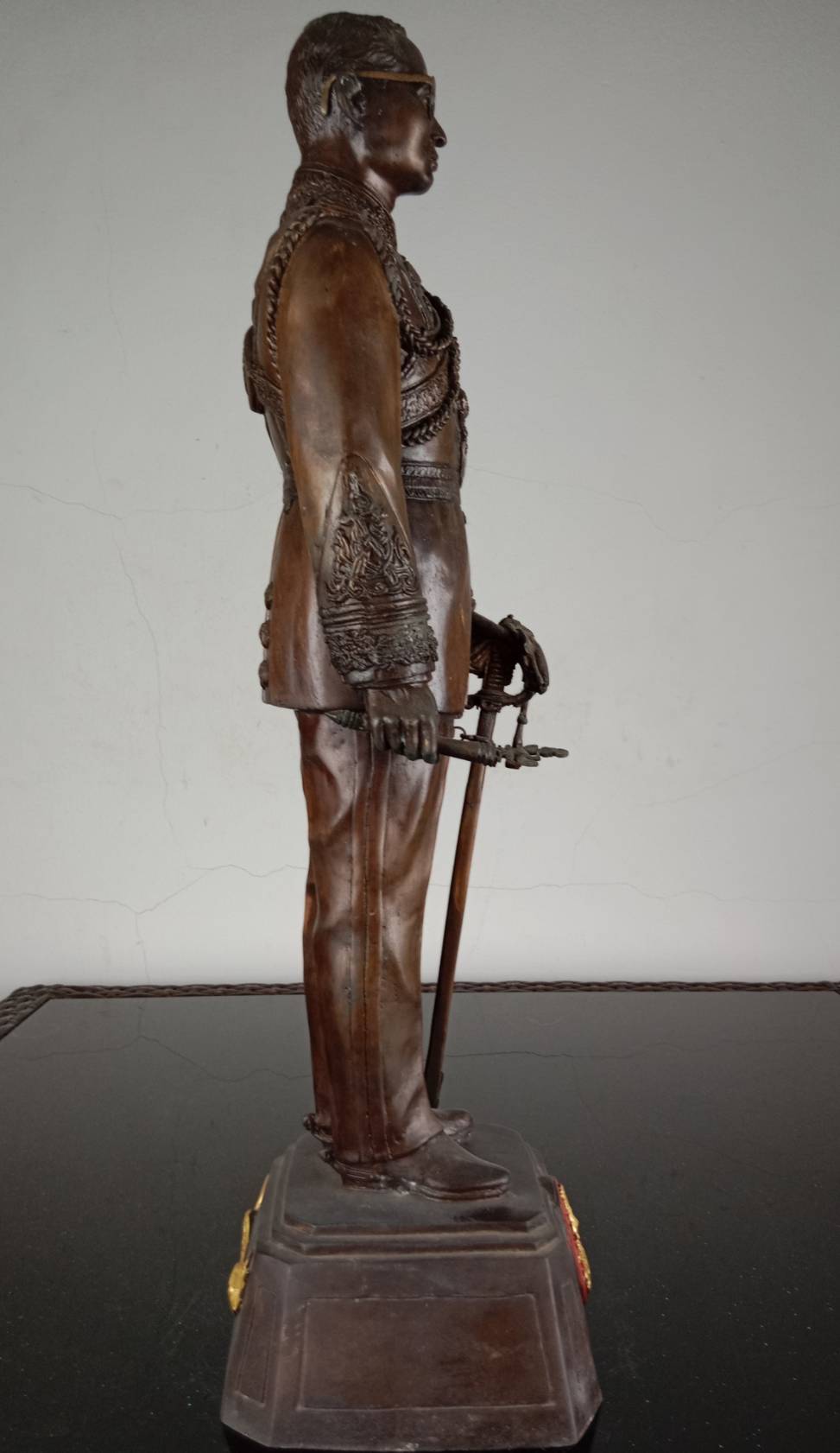 30.พระบรมรูปหล่อโลหะในหลวงรัชกาลที่9 พระบาทสมเด็จพระปรมินทรมหาภูมิพลอดุลยเดช(รมดำ)