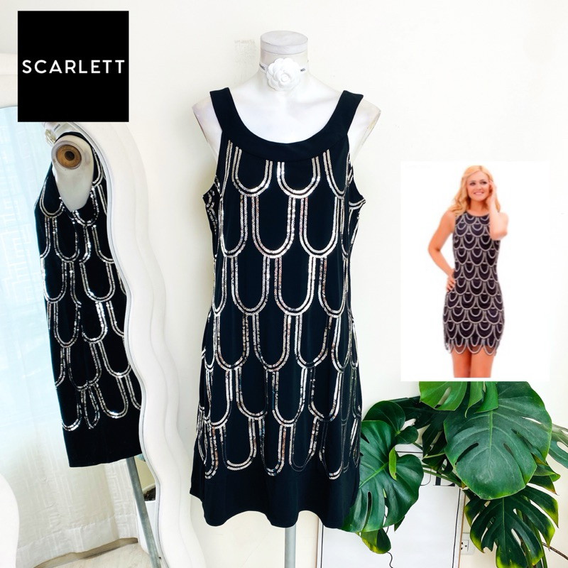 ไซด์ M/L/XL แบรนด์ Scarlet แท้ 100%🌸เดรส ลายแกสบี้ งานเกล็ดวิบวับ สีดำ ใส่ออกงาน ทรงเข้ารูป เดรสออกงาน ชุดปาร์ตี้(9)