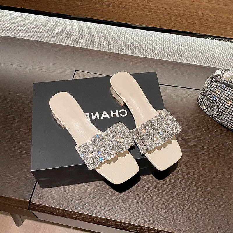 รองเท้าแตะ รองเท้าเพชร เสริมส้น 1 นิ้ว SH895