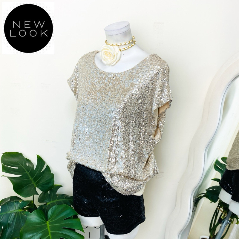 ไซด์ XXL แบรนด์ New look แท้ 100%🌸เสื้อ ทรงครอป พลัสไซส์ งานเกล็ดวิบวับ สีเงิน ใส่ออกงาน ชุดออกงาน ชุดปาร์ตี้