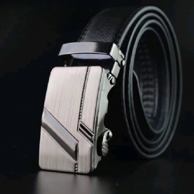 เข็มขัดผู้ชาย หนังPU หัวเข็มขัดอัตโนมัติ แฟชั่นคลาสสิกสีดำ