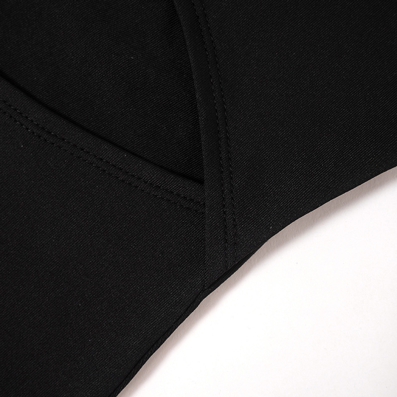 ชุดเดรสเกาะอก แต่งดีเทลมินิโบว์ พร้อมส่งด่วนในไทย