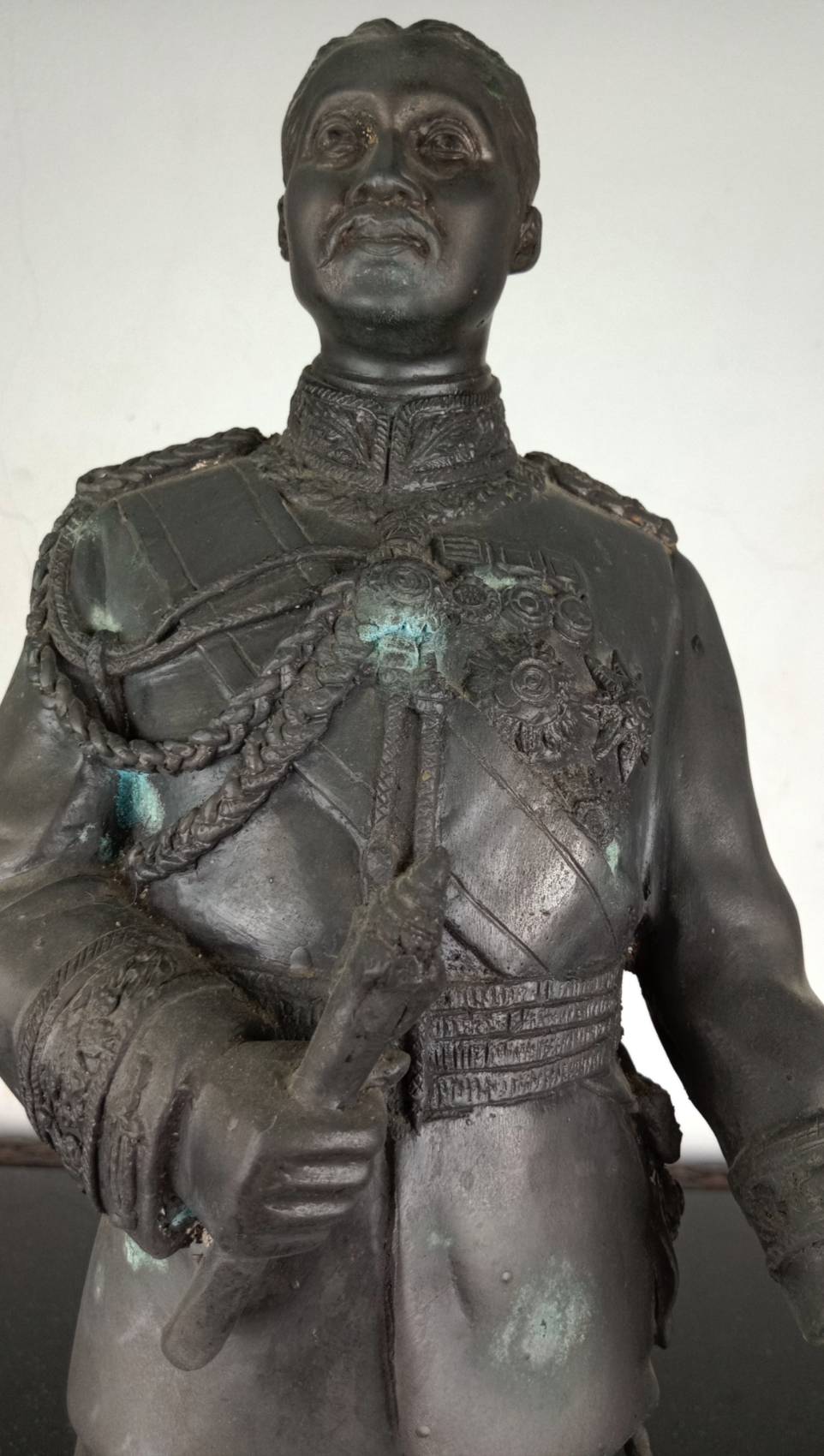 50.พระบรมรูปหล่อในหลวงรัชกาลที่5 พระบาทสมเด็จพระจุลจอมเกล้าเจ้าอยู่หัวทรงประทับยืน