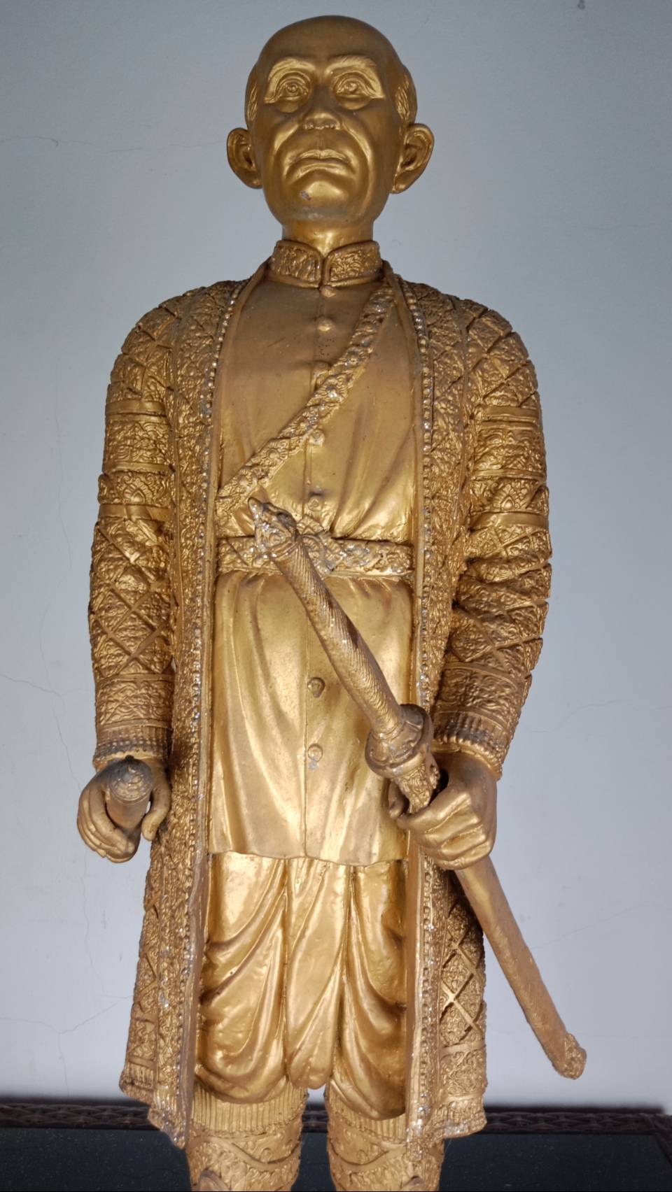 325.พระบรมรูปหล่อพระบาทสมเด็จพระจอมเกล้าเจ้าอยู่หัวรัชกาลที่4(องค์ใหญ่)