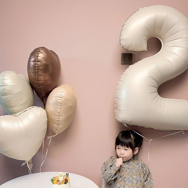 ลูกโป่งตัวเลข 0-9 สีขาว ฟอยล์ ลูกโป่งวันเกิด ปาร์ตี้เทศกาลต่างๆ PT082