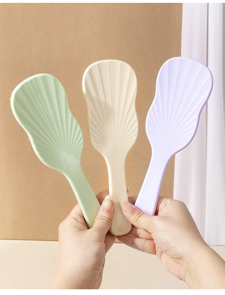 หวีแปรงนิ่ม ด้ามเเดง ลดไฟฟ้าสถิต brush สินค้าพร้อมส่ง