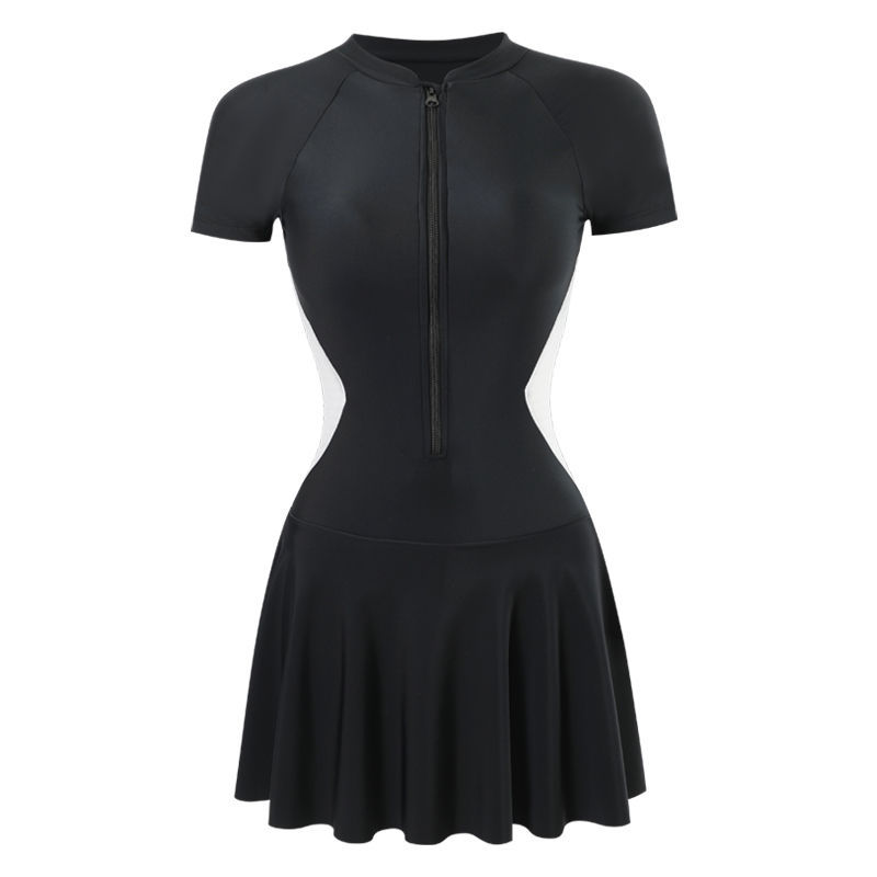 ชุดว่ายน้ำ แขนสั้น วันพีช รหัส SW68138 พร้อมส่งในไทย