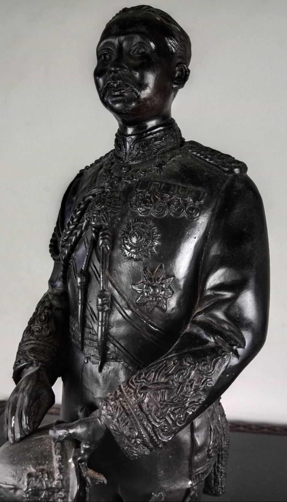 52.พระบรมรูปหล่อในหลวงรัชกาลที่5 พระบาทสมเด็จพระจุลจอมเกล้าเจ้าอยู่หัว